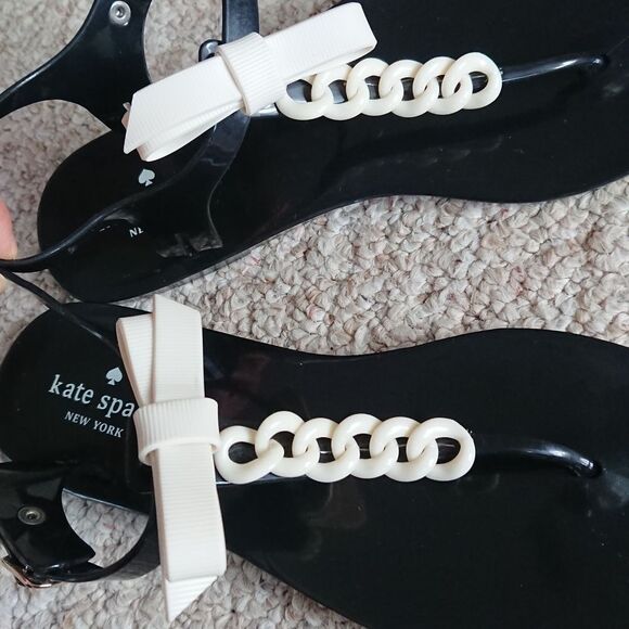 Kate Spade Black and Cream Jelly Sandal size 9 - Picture 6 of 11